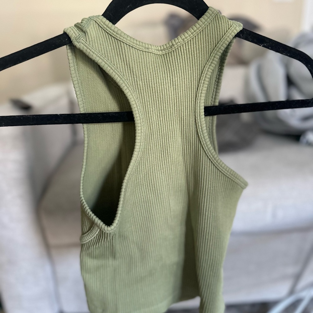 Olive Ribbed Tank Top - Picture 4 of 4